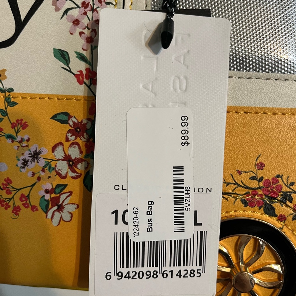 Yellow and White Floral Van Bag - Picture 11 of 11